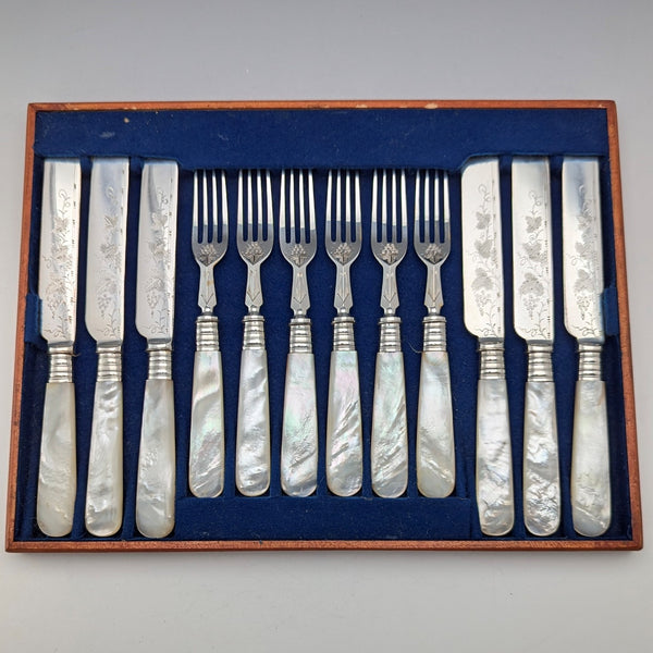 1890年頃 英国アンティーク 白蝶貝ハンドル デザートカトラリー6ペア Mappin&Webb トレー入